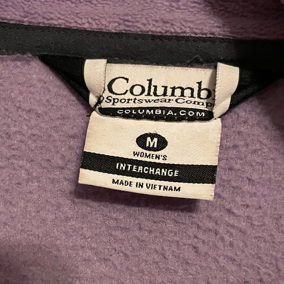 Women’s Columbia Purple Fleece Jacket Outdoors Coat Size Medium - Picture 3 of 3